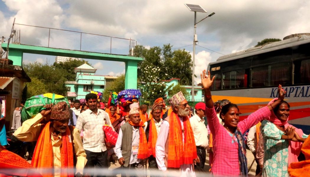 धनगढीले १९० जना जेष्ठ नागरिकलाई पठायो मुक्तिनाथ तीर्थयात्रामा