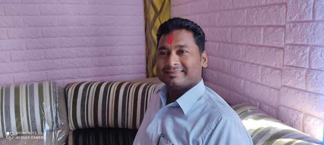 पुर्व मन्त्री का छाेरा कडायत द्धारा जिल्ला सदस्यमा उम्मेदवारी