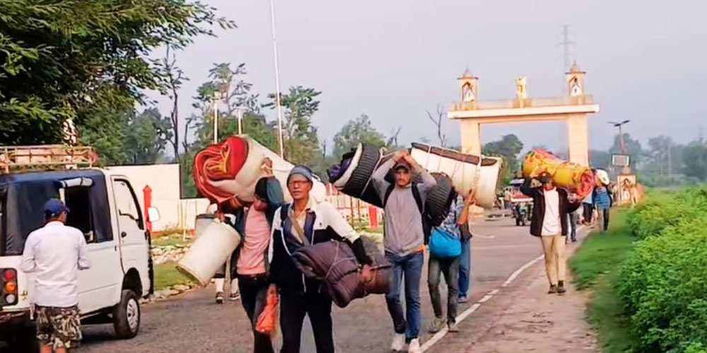 गड्डाचौकी नाकामा भारतीय नम्बर प्लेटका सवारी साधनमा ‘टाइम कार्ड’ प्रणाली लागू