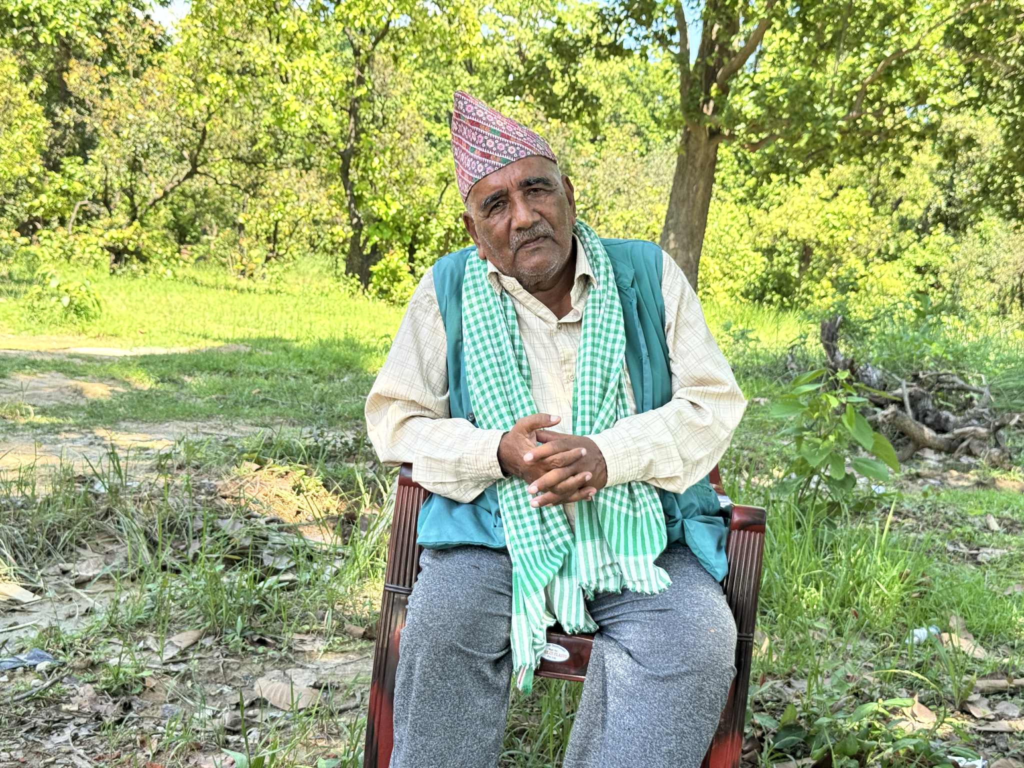 कैलालीमा दुई दशकदेखि वन जोगाइरहेका खुमबहादुर