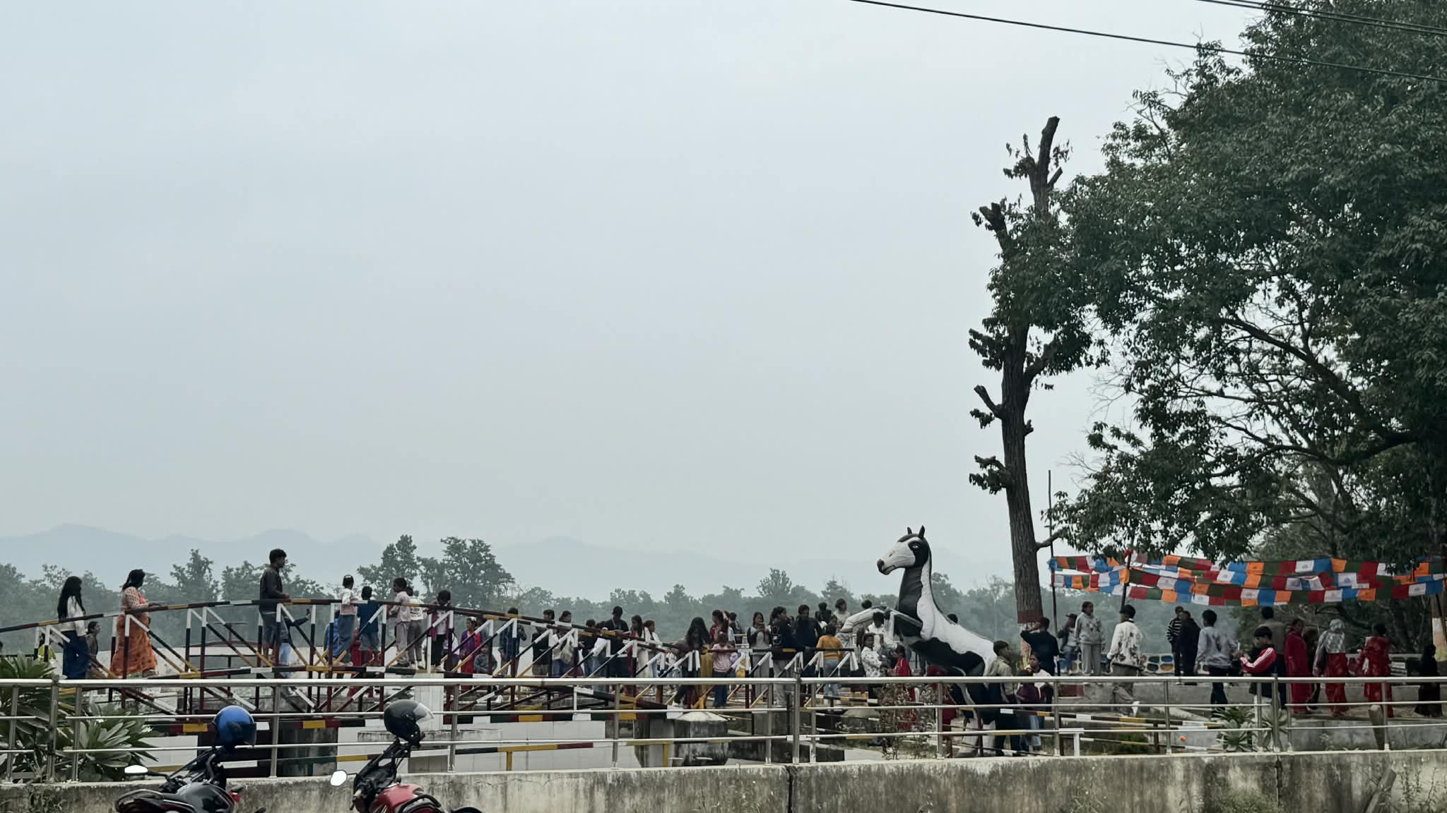 घोडाघोडी लगायत कैलालीका पर्यटकीयस्थलहरूमा पर्यटकको भिड