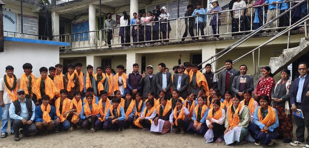 पूर्व तयारीसहित तोली देवलडाँडा माविद्वारा कक्षा १० र १२ का विद्यार्थीलाई विदाई