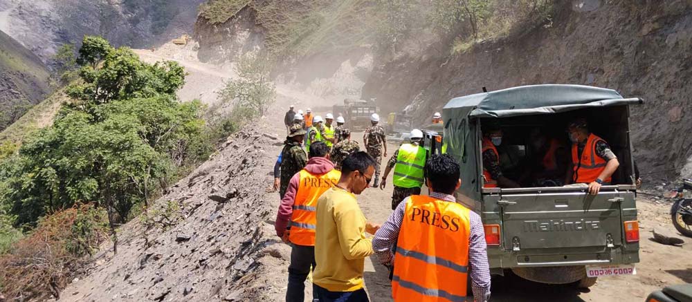 दार्चुला–तिङ्कर सडकमा न्यून बजेटको तयारी, सीमावासी चिन्तित
